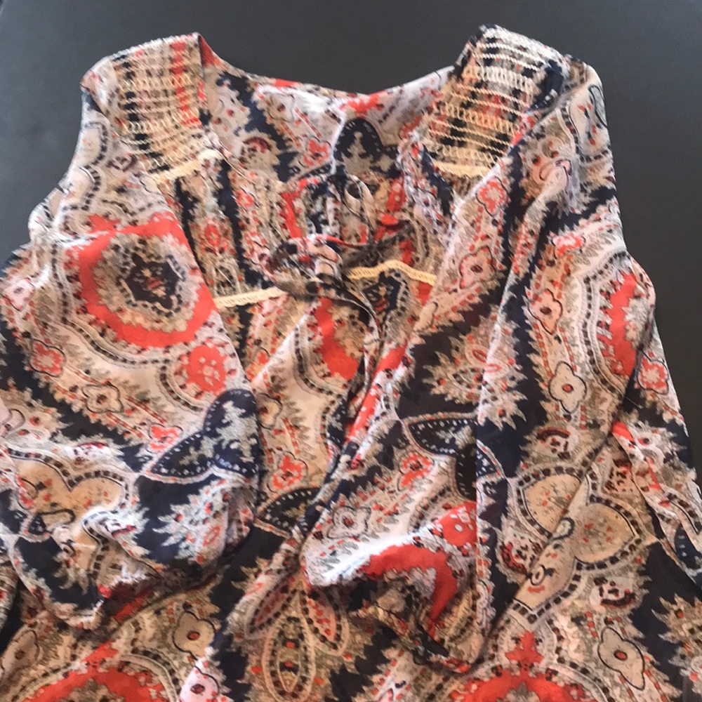 Truce light weight blouse